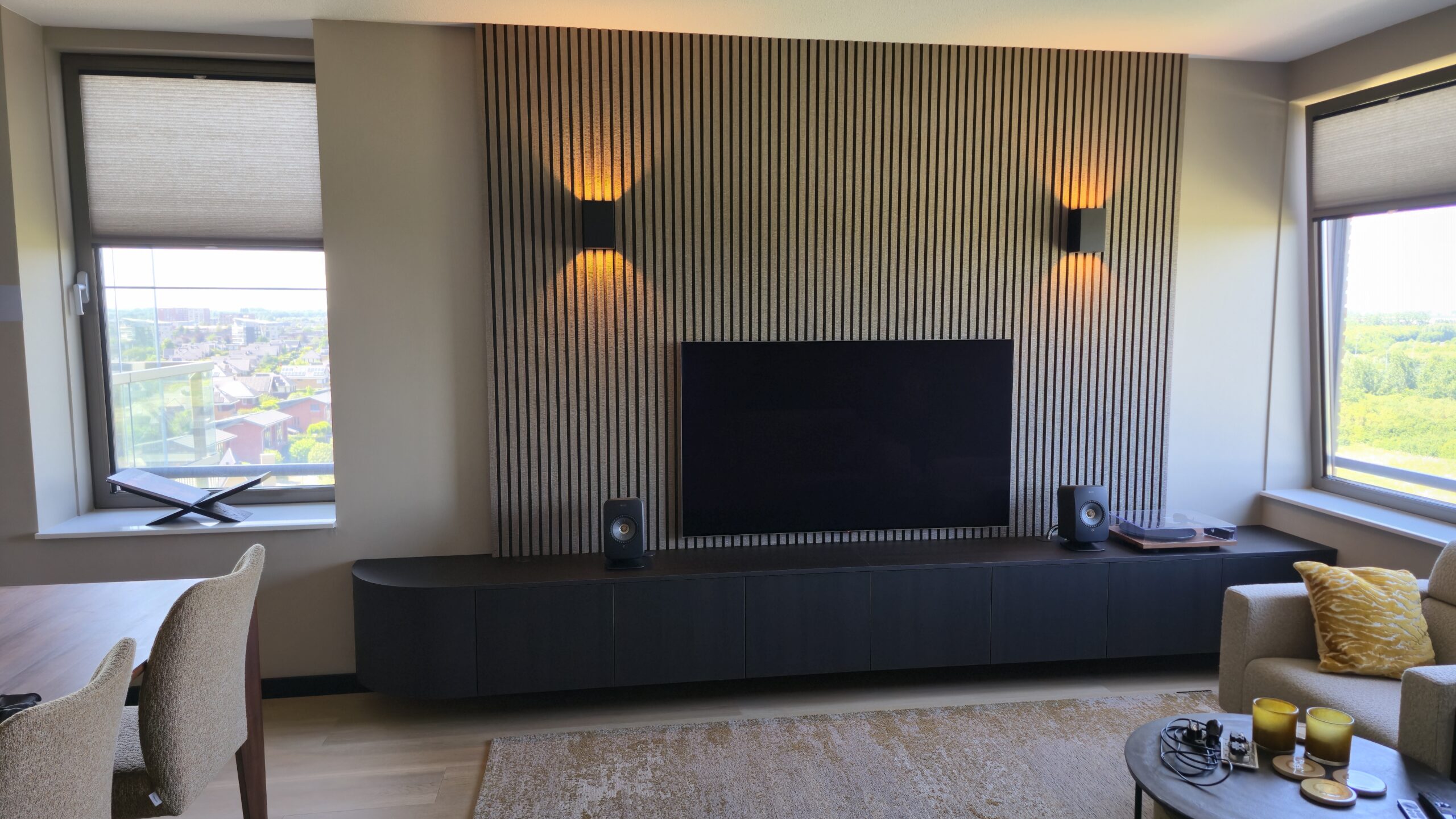TV meubel met afgeronde hoek